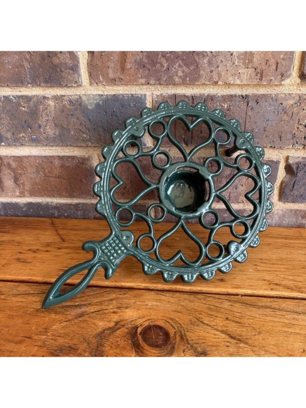 Vintage Cast Iron Chafing Trivet Green Enamel Heart Tealight Candle Center